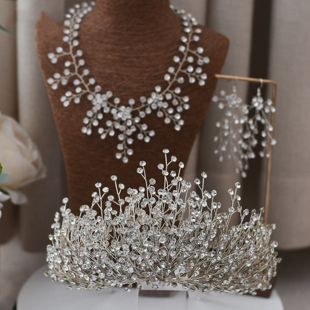 Handmade Crystal Bridal Crown – Elegant, Royal Wedding Look
