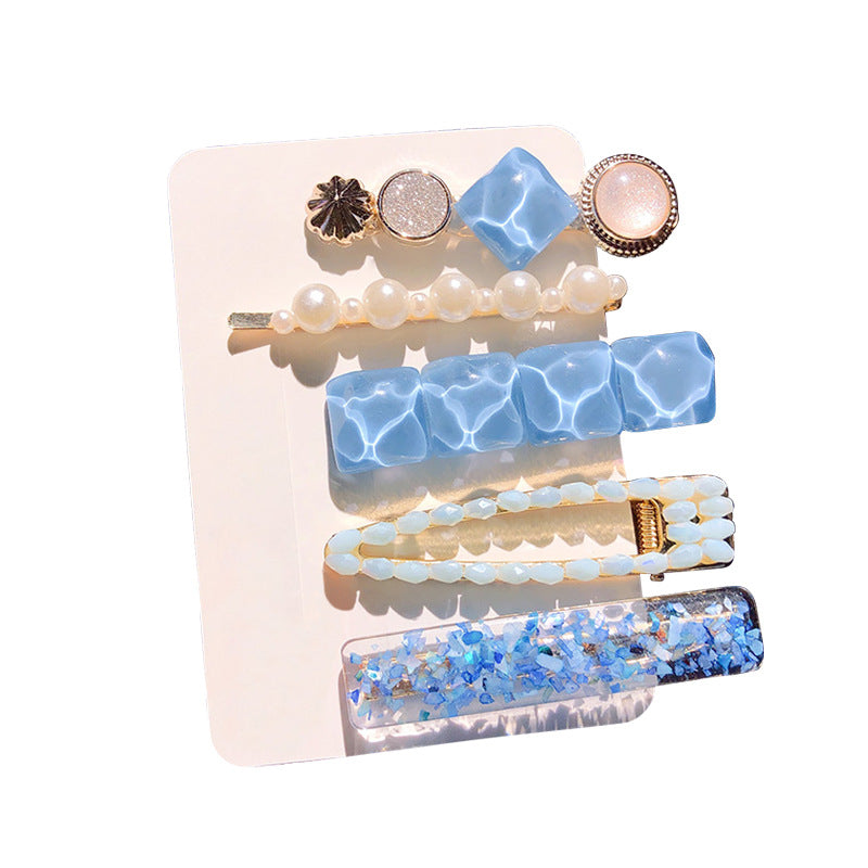 Classic Pearl Clip Set for Soft, Pretty Looks